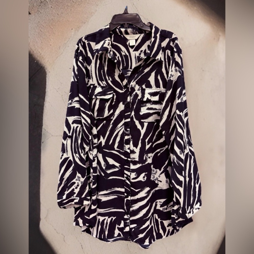 CJ Banks Black & White Brushstroke Button-Down Shirt